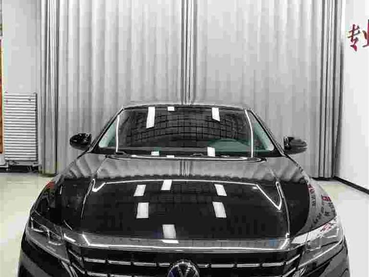 Фото 2 - Volkswagen Passat