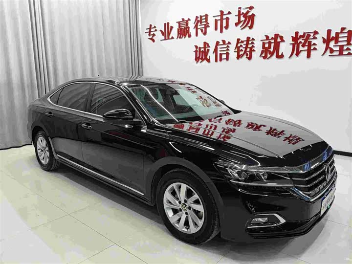 Фото 3 - Volkswagen Passat