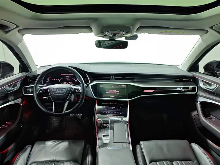 Фото 10 - Audi A6L