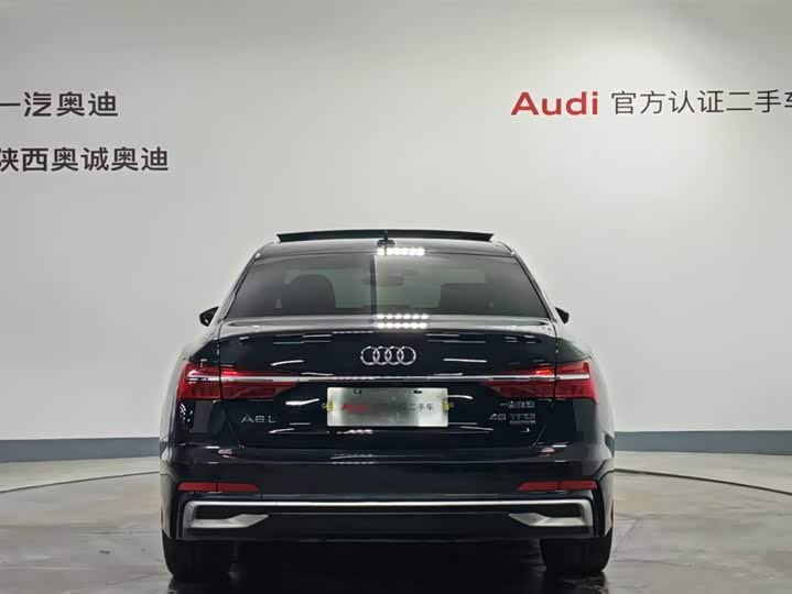 Фото 5 - Audi A6L