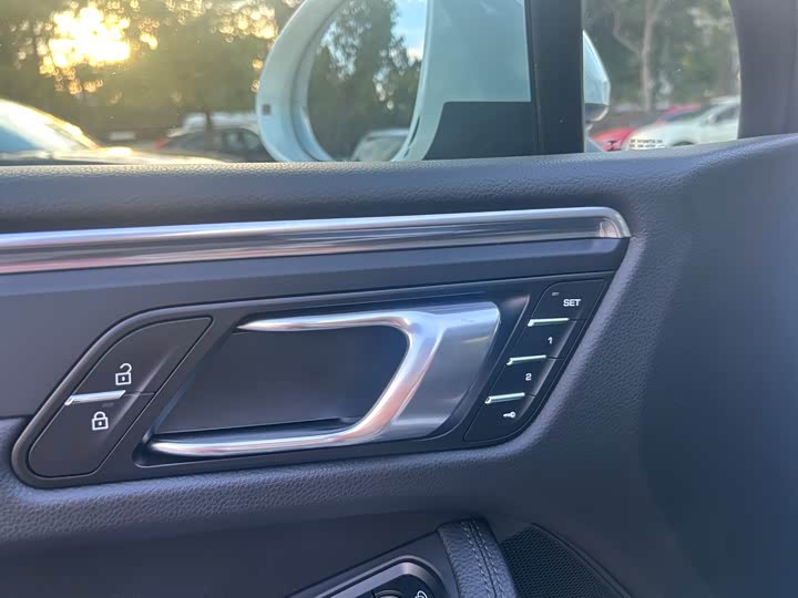 Фото 29 - Porsche Macan