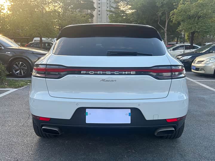 Фото 34 - Porsche Macan