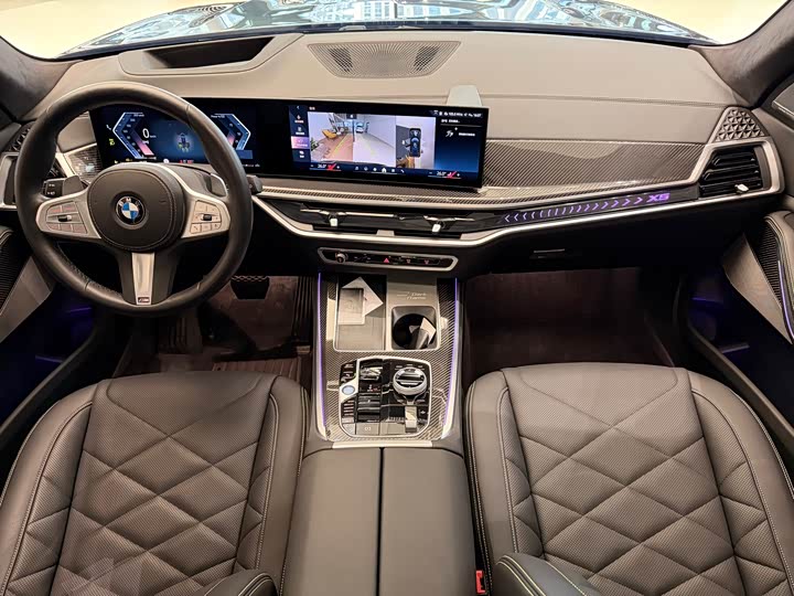 Фото 18 - BMW X5