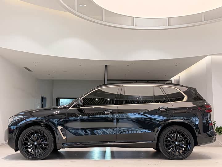 Фото 25 - BMW X5