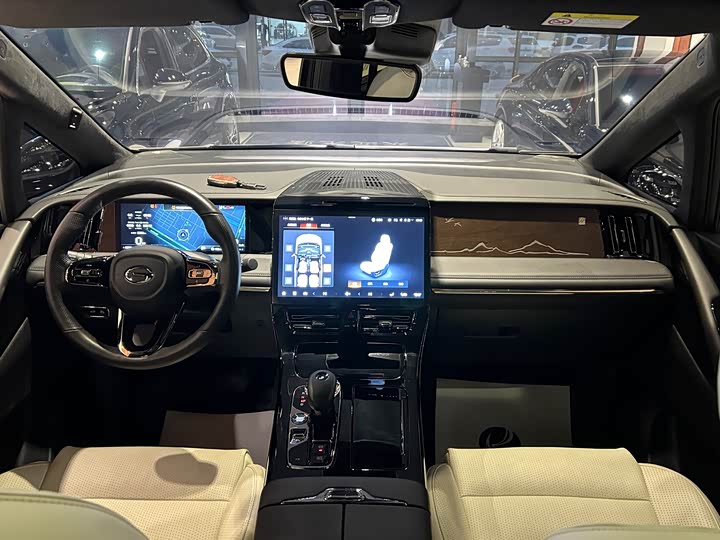 Фото 30 - GAC Trumpchi M8