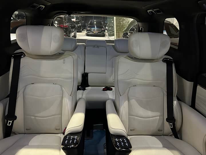 Фото 37 - GAC Trumpchi M8