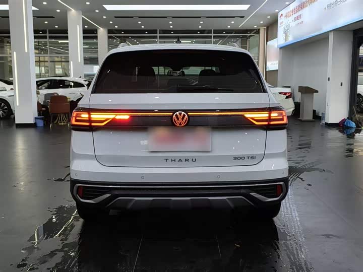 Фото 5 - Volkswagen Tharu