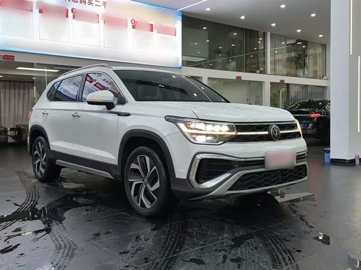 Фото 6 - Volkswagen Tharu