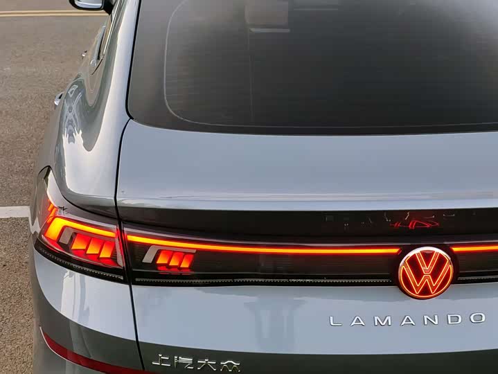 Фото 12 - Volkswagen Lamando L