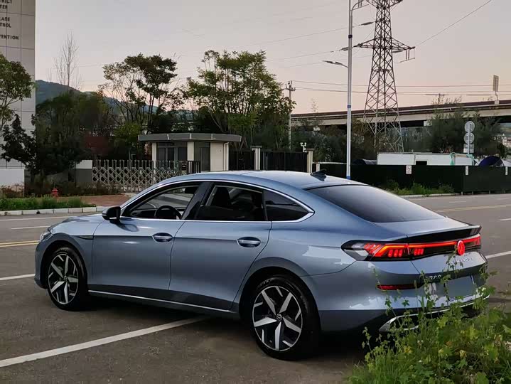 Фото 5 - Volkswagen Lamando L