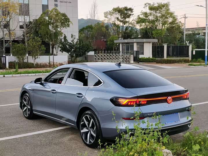 Фото 6 - Volkswagen Lamando L