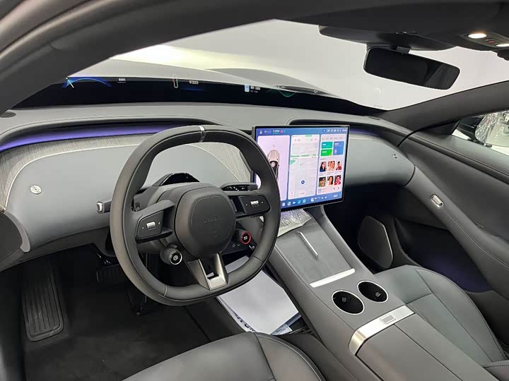 Фото 13 - Xiaomi YU7