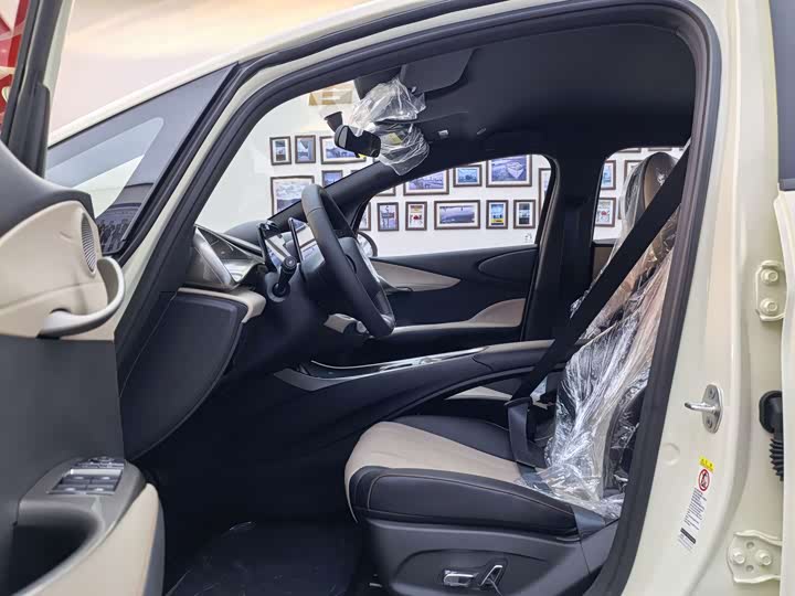 Фото 9 - BYD Dolphin