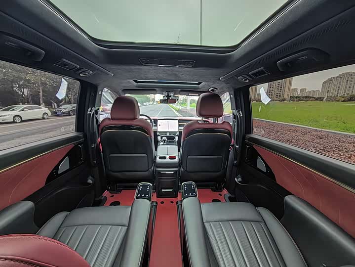 Фото 7 - GAC Trumpchi M8