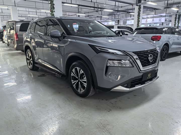 Фото 3 - Nissan X-Trail