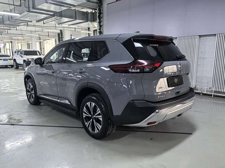 Фото 6 - Nissan X-Trail