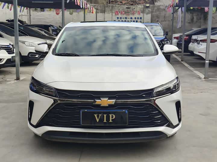 Фото 2 - Chevrolet Monza