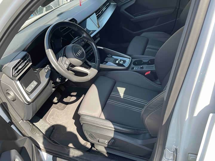 Фото 5 - Audi A3