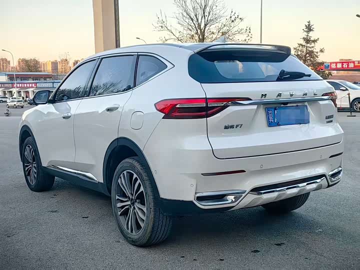 Фото 6 - Haval F7