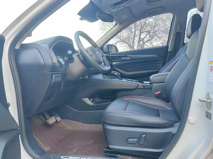 Фото 7 - Haval F7