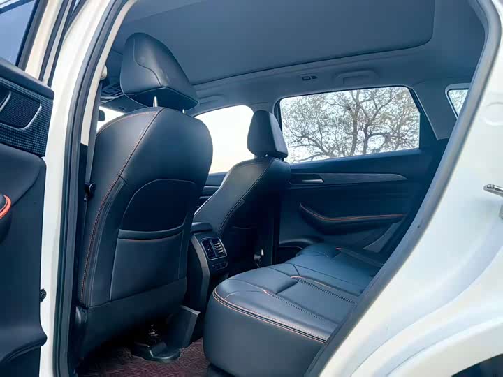 Фото 9 - Haval F7