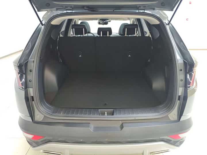 Фото 16 - Hyundai Tucson L