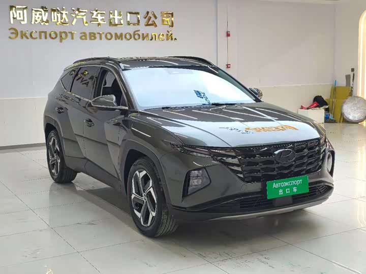 Фото 4 - Hyundai Tucson L
