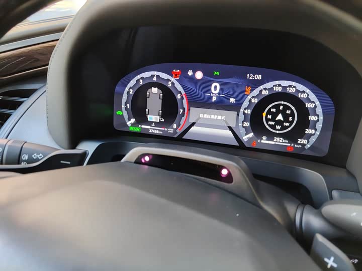 Фото 9 - Toyota Vellfire