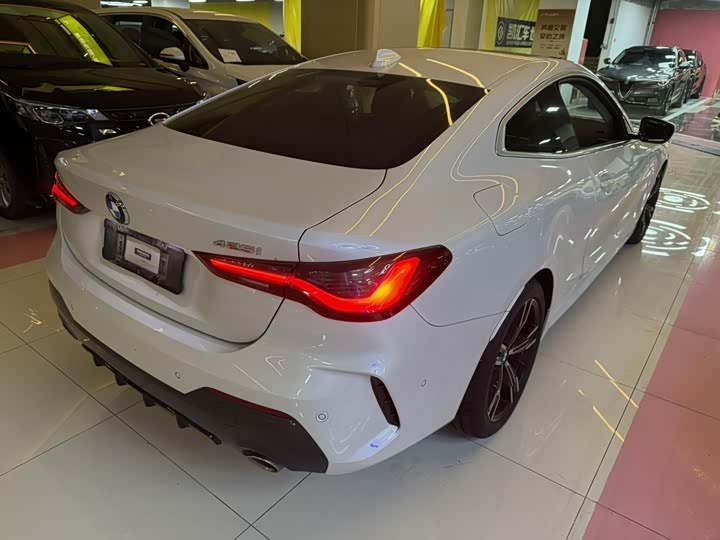 Фото 10 - BMW 4 Series