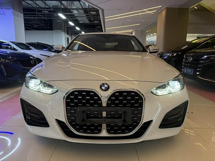 Фото 4 - BMW 4 Series