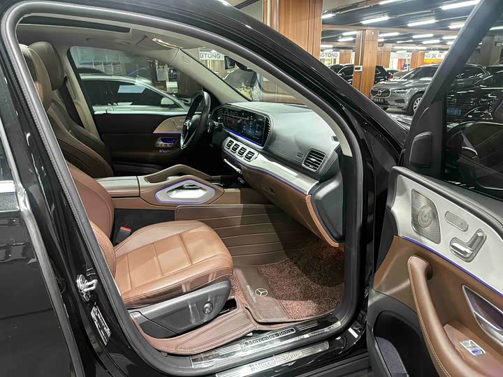 Фото 6 - Mercedes-Benz GLE-Class