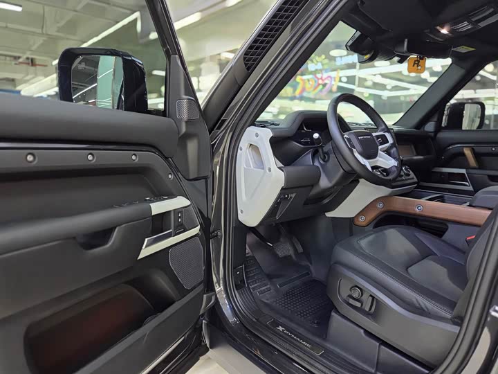 Фото 5 - Land Rover Defender