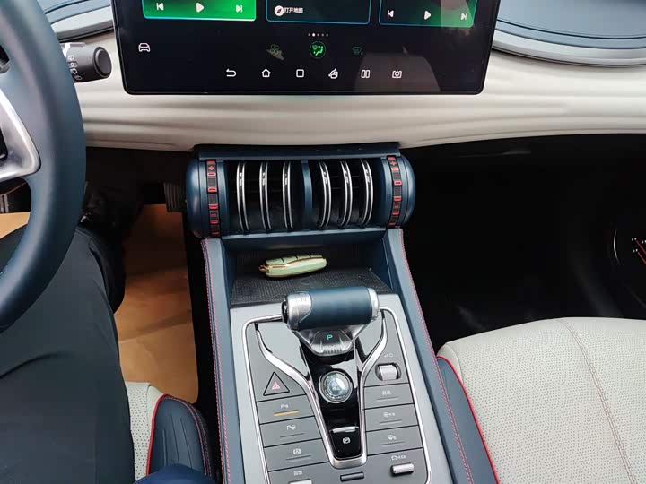 Фото 14 - BYD Yuan Plus