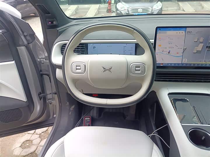 Фото 3 - XPeng G6