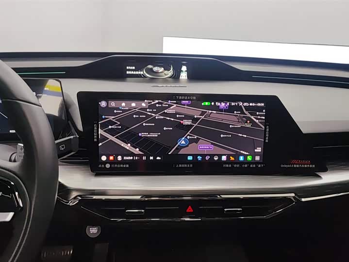 Фото 13 - Changan Oshan Z6