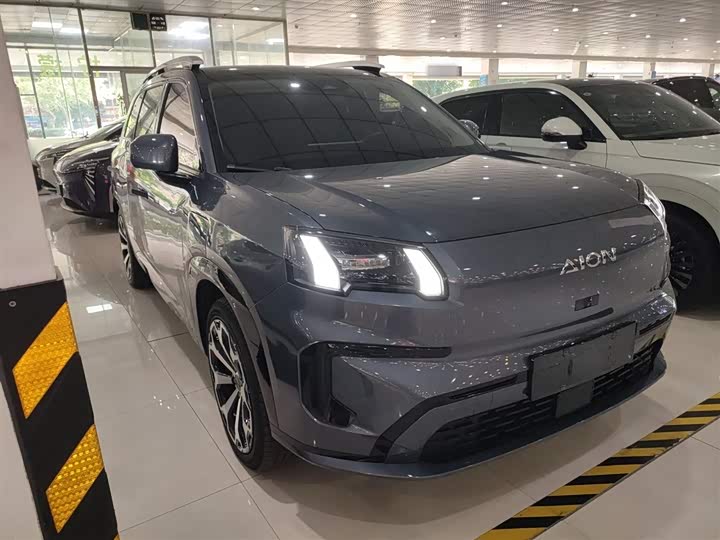 Фото 4 - GAC Aion V