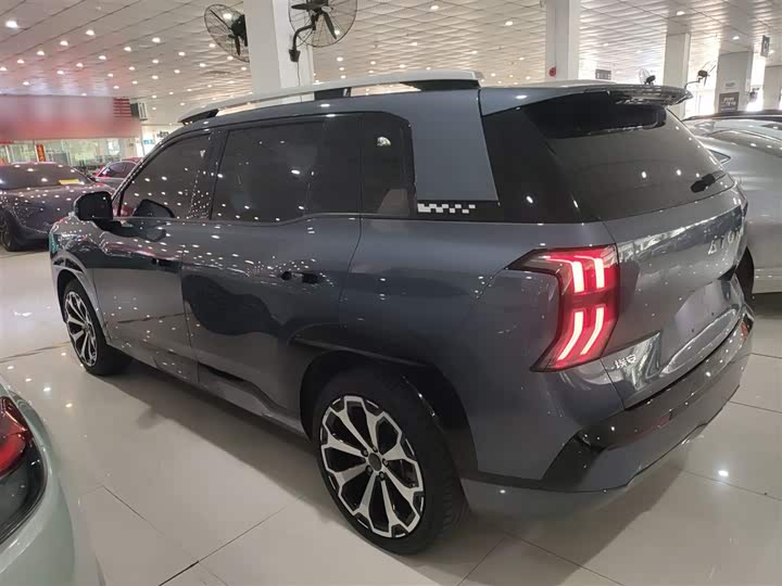 Фото 5 - GAC Aion V