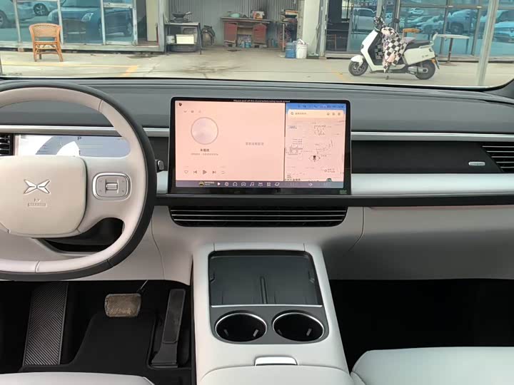 Фото 5 - XPeng G6