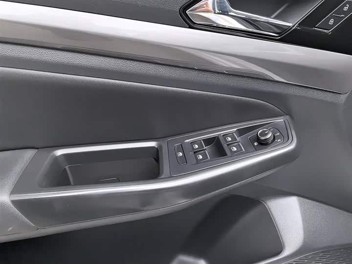 Фото 9 - Volkswagen Bora