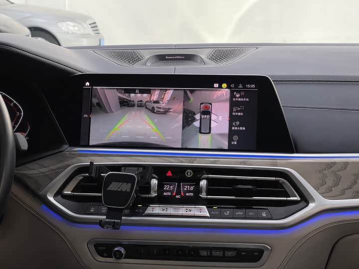 Фото 10 - BMW X7