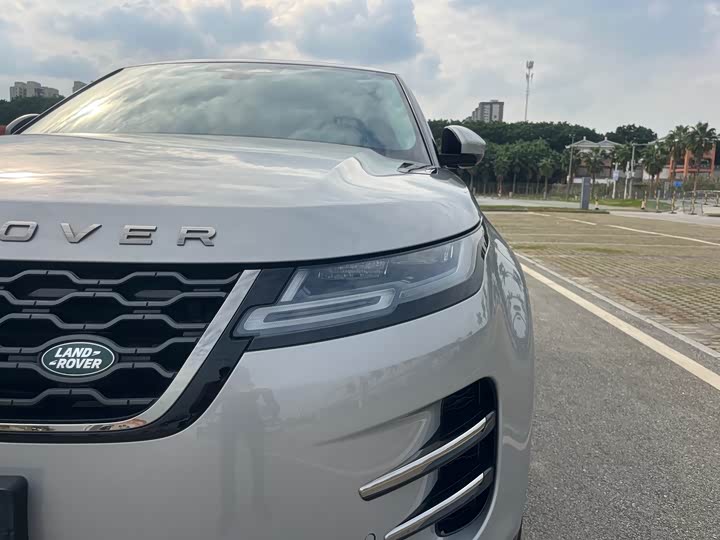 Фото 10 - Land Rover Range Rover Evoque L