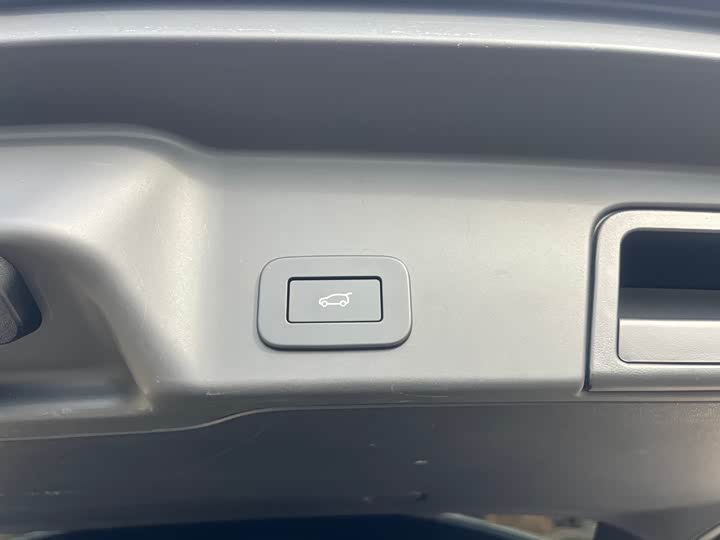 Фото 33 - Land Rover Range Rover Evoque L