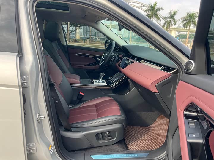 Фото 36 - Land Rover Range Rover Evoque L