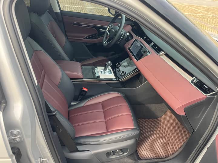 Фото 37 - Land Rover Range Rover Evoque L