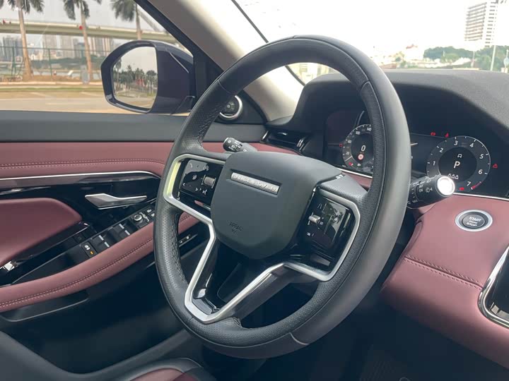 Фото 40 - Land Rover Range Rover Evoque L