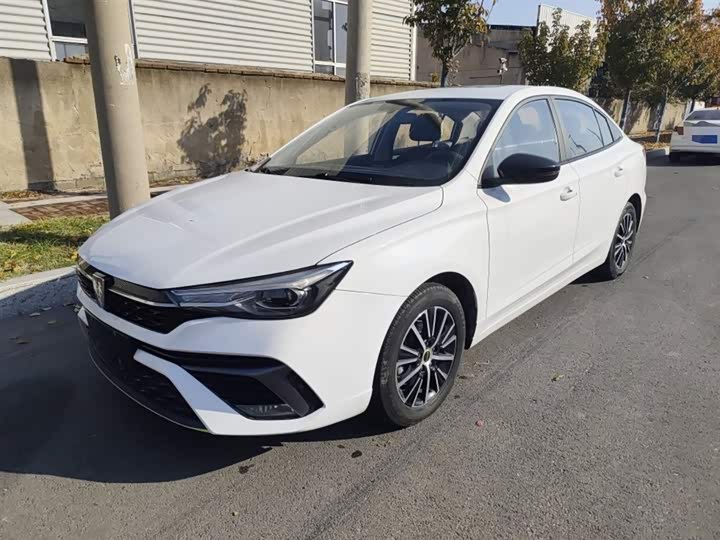 Фото 1 - Roewe i5