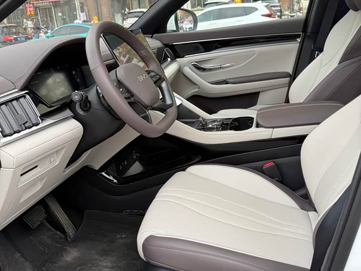 Фото 9 - BYD Song Plus Hybrid/EV