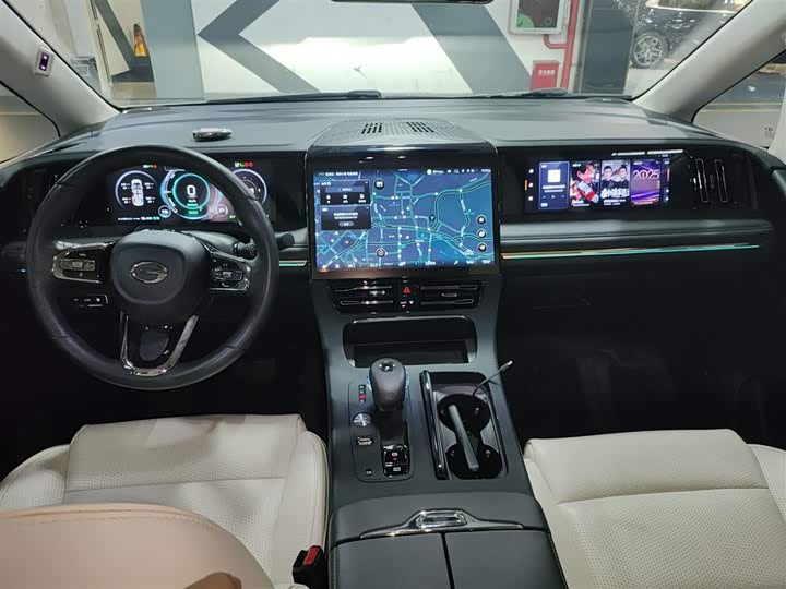 Фото 10 - GAC Trumpchi E9