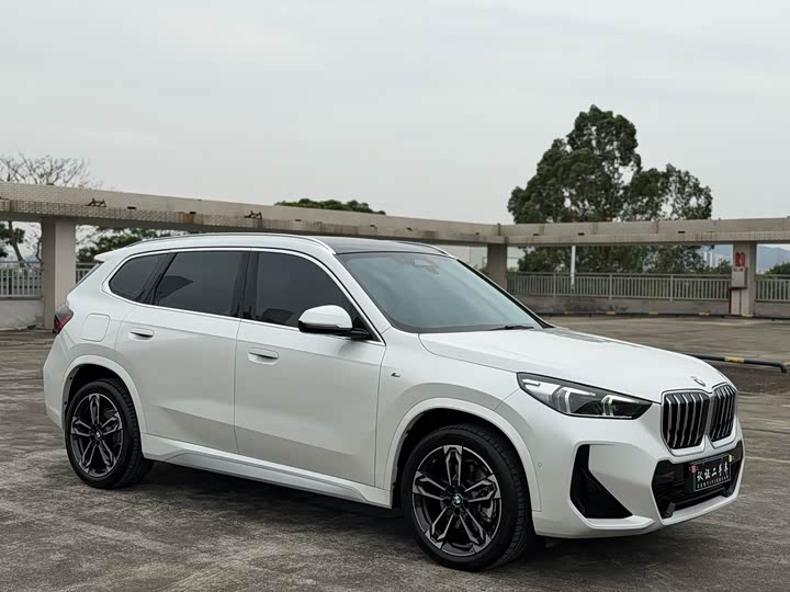 Фото 3 - BMW X1
