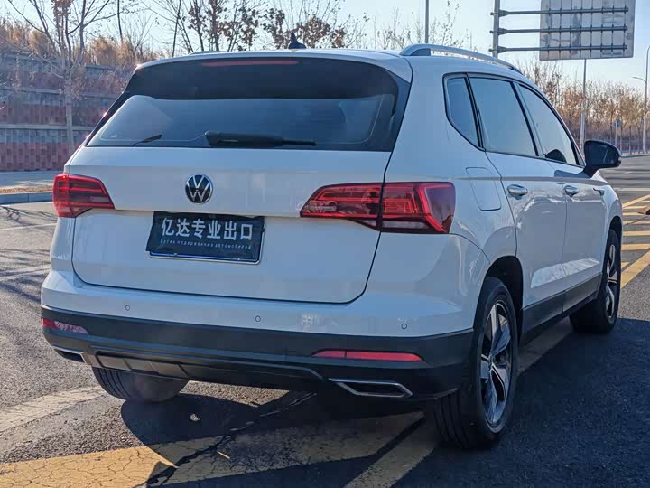 Фото 5 - Volkswagen Tharu